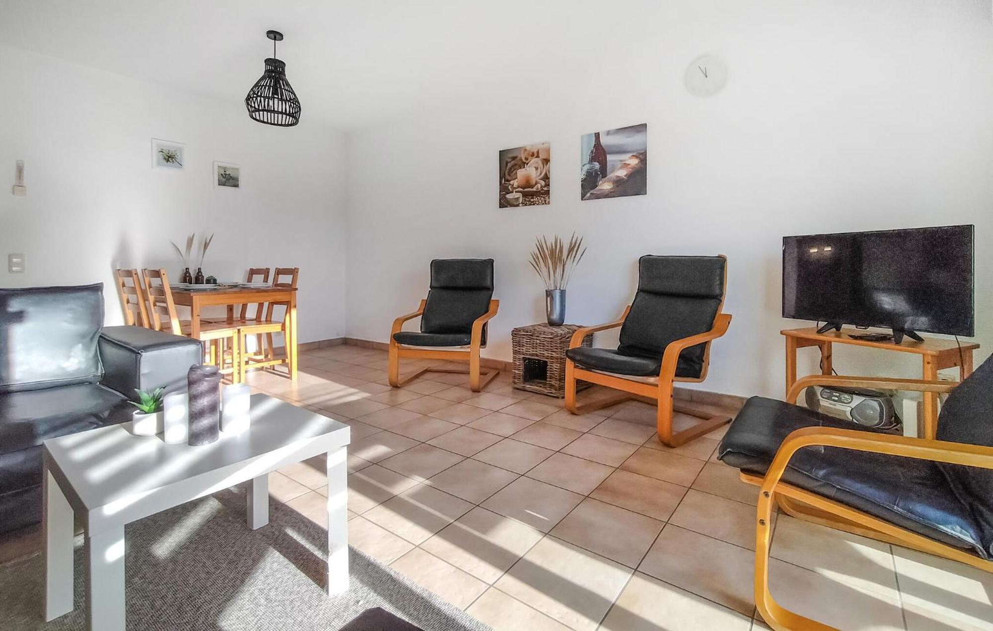 Beautiful Apartment In Bredene With Kitchen Zewnętrze zdjęcie